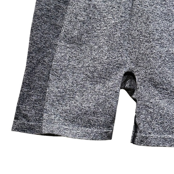 Gymshark Marled Charcoal Gray Flex Biker Athletic Shorts Women’s Size Small - Picture 3 of 7